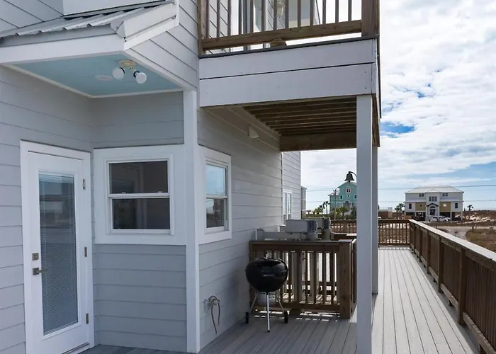 Steps To Gulf & Private Lagoon Amenities Holiday home Gulf Shores