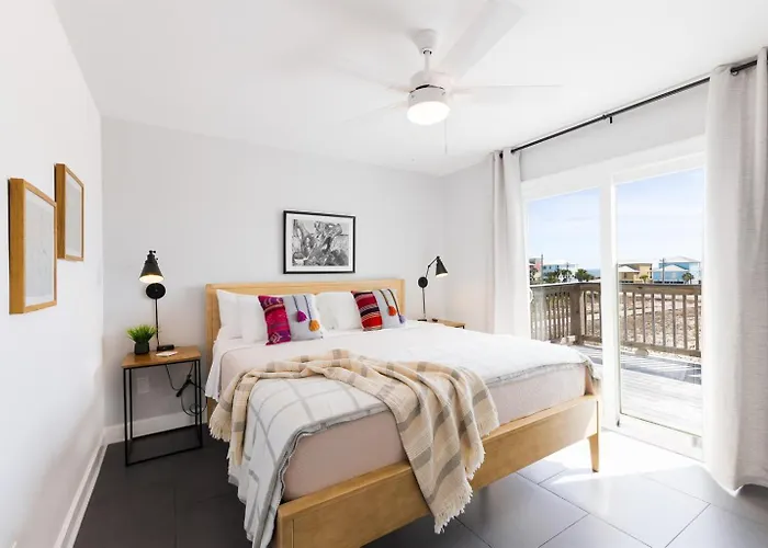 Steps To Gulf & Private Lagoon Amenities Holiday home Gulf Shores